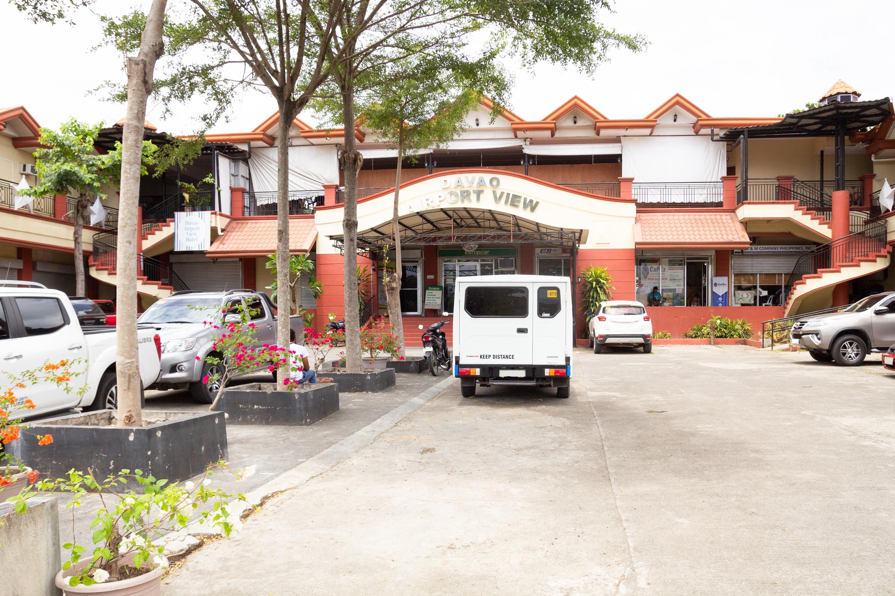 Oyo 150 Davao Airport View Hotel Exteriör bild